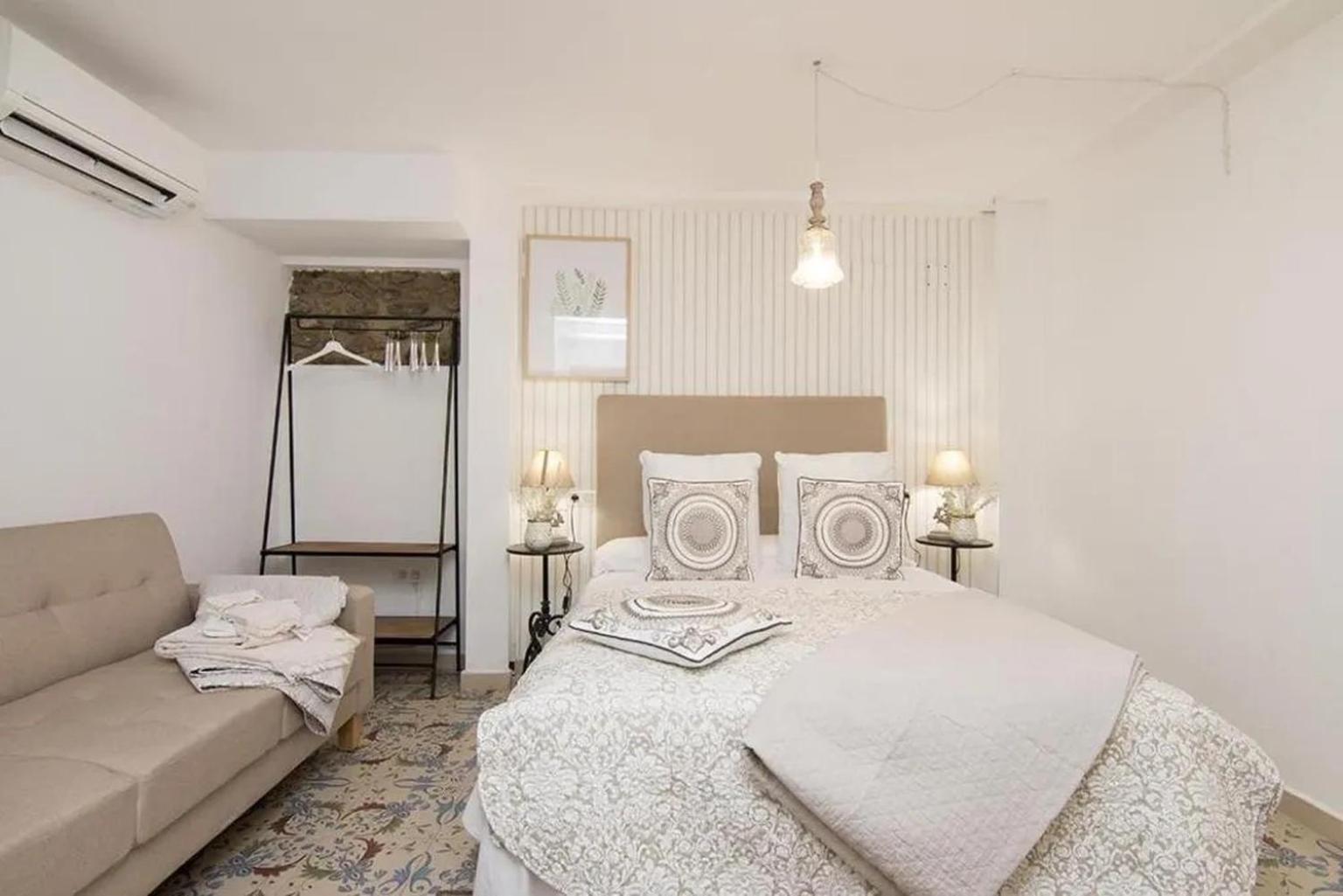 Apartamentos La Tona Puerta Elvira Centro Ciudad Granada Buitenkant foto